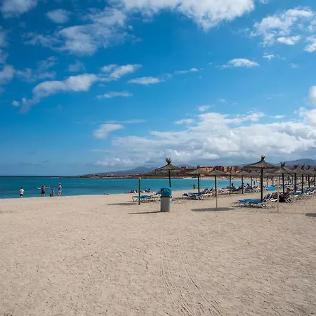 Villas Elena Y Mario Ocean View, Heated Pool, Fast Fiber Villa *