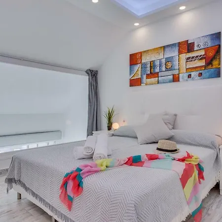 Villas Elena Y Mario Ocean View, Heated Pool, Fast Fiber *